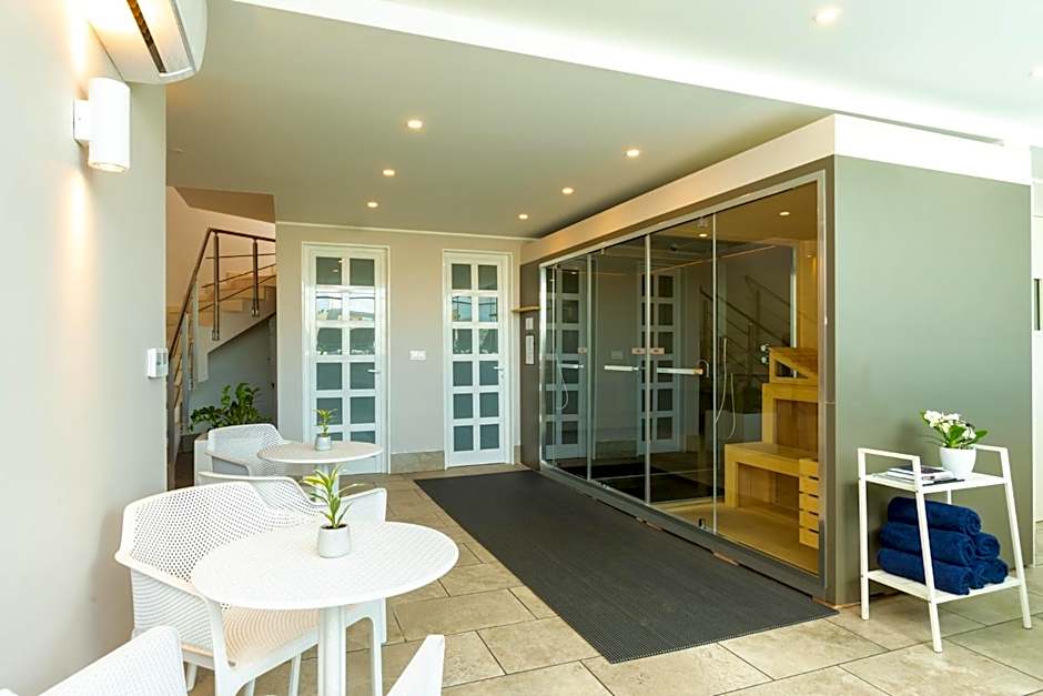 115 The Strand Hotel by NEU Collective