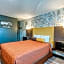 La Mirage Inn - Hollywood