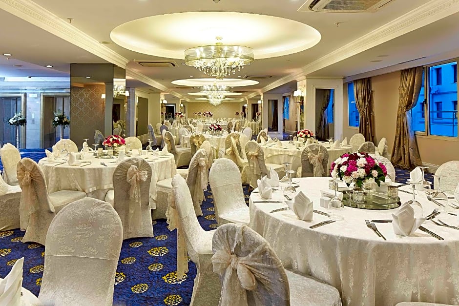 DoubleTree By Hilton Hotel Izmir - Alsancak
