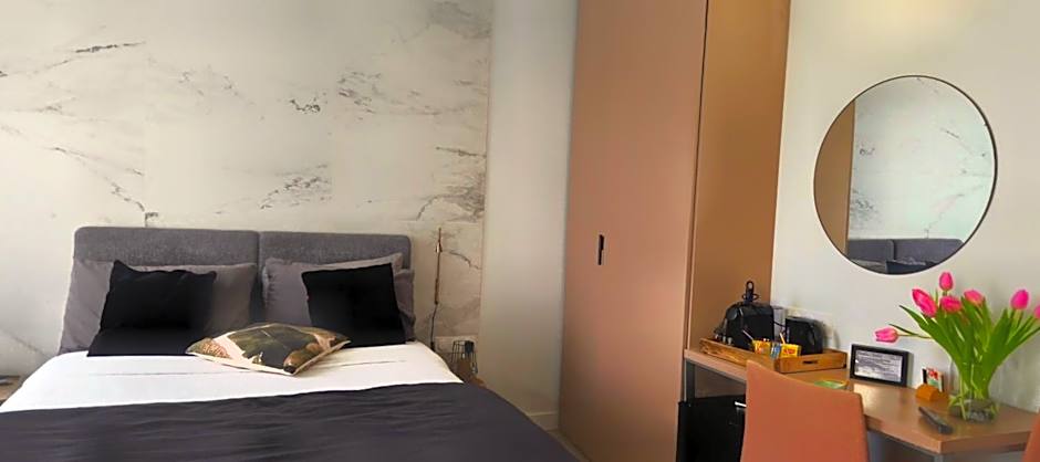 Le Petit Trianon et le Charme des Suites