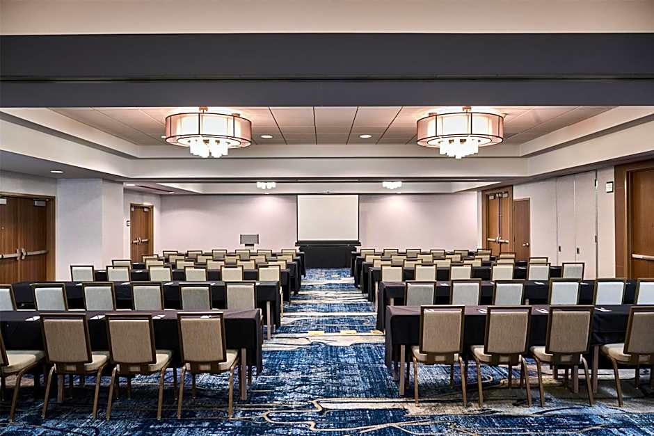 DoubleTree By Hilton Hotel Irvine-Spectrum