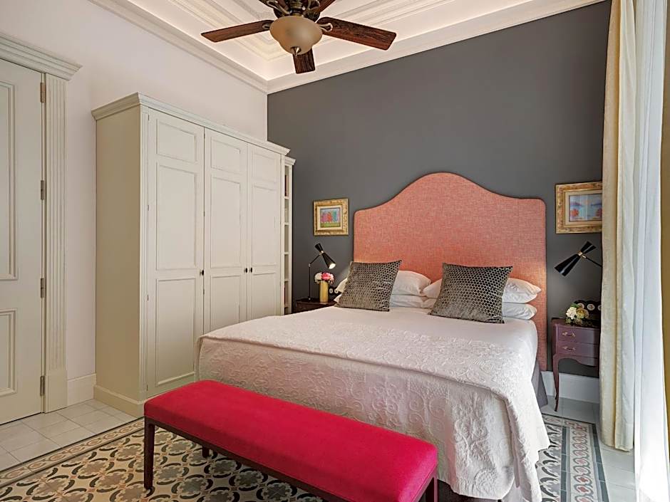 Hotel Gloria de Sant Jaume