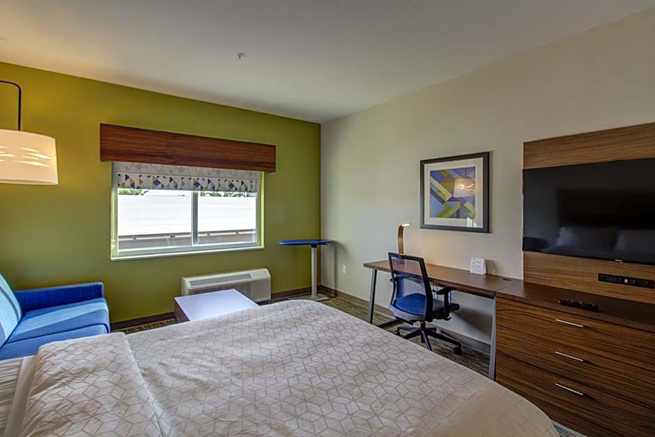 Holiday Inn Express Fort Walton Beach Central By IHG