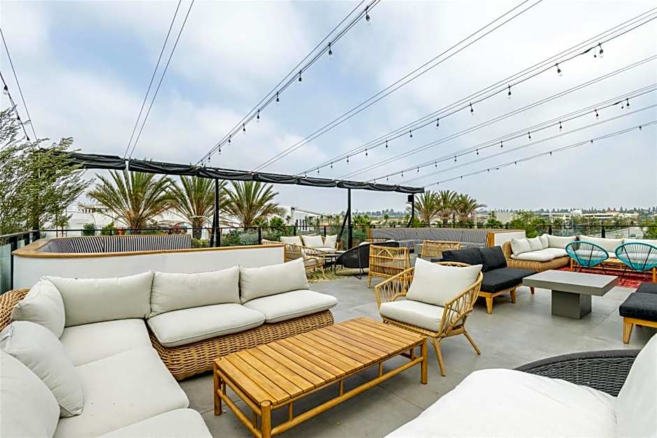 The Lum Hotel Los Angeles Stadium District