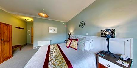 Premium King Room
