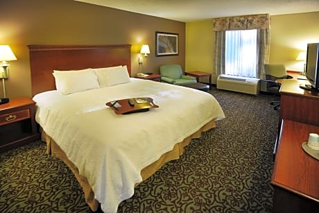2 Queen Beds Hear Acc Nonsmoking W/ Shower