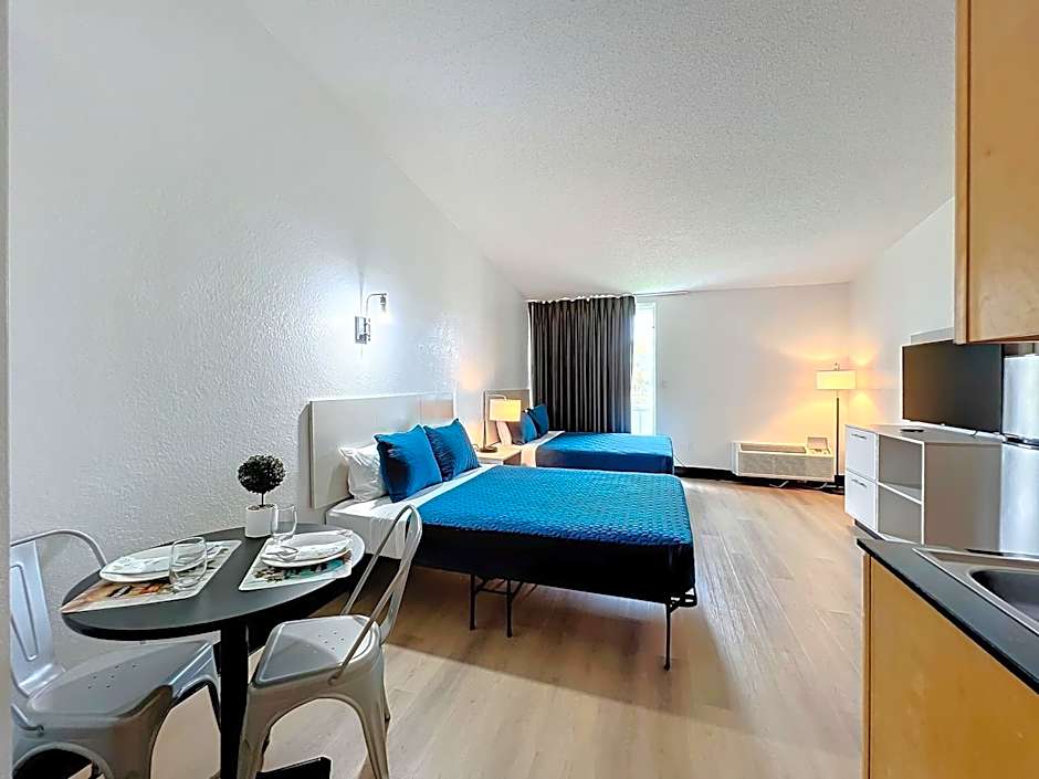 Stayable Suites Kissimmee