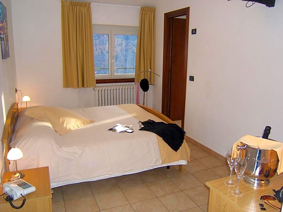 Hotel Ristorante Miravalle