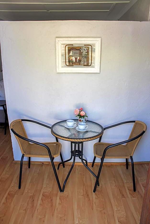 Carmel Villa B&B or Self-Catering