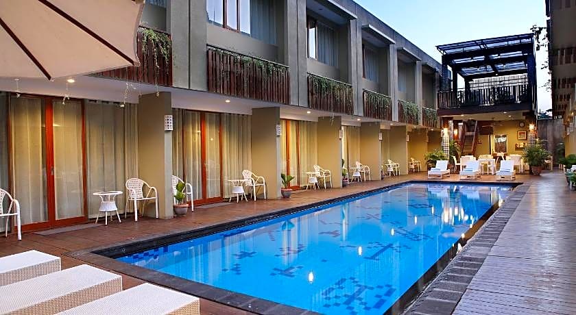Devata Suite & Residence