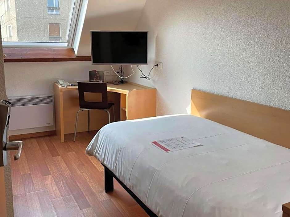 ibis Alençon