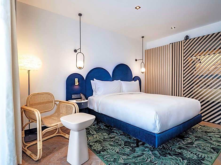 DoubleTree by Hilton Nice Centre Iconic, France