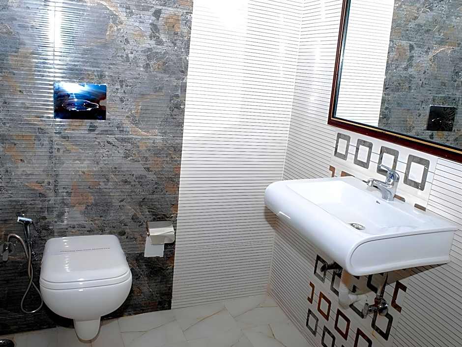 Hotel Ashoka International