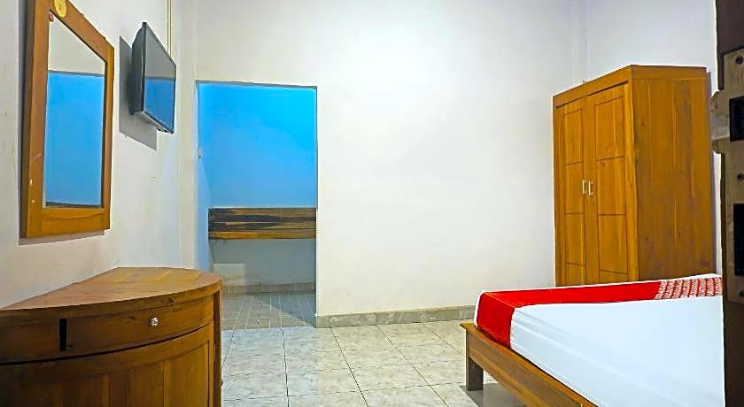 Hotel O Anggrek Homes Makassar