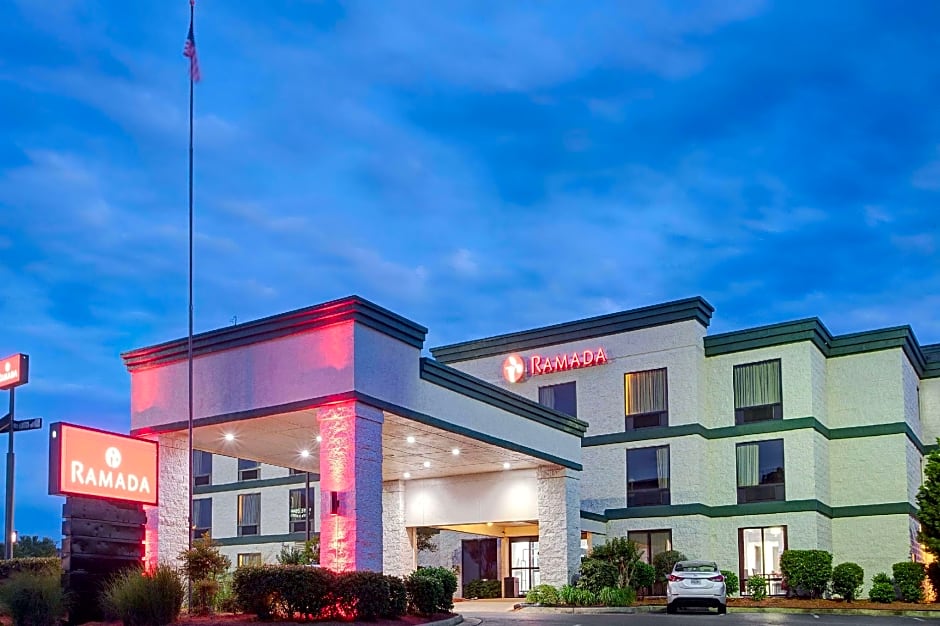 Ramada by Wyndham Pearl/Jackson Airport