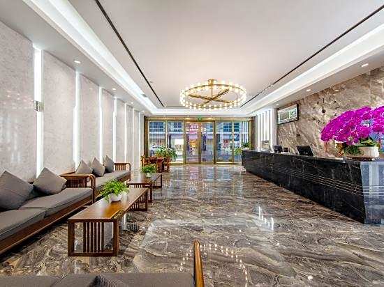 Wenxing Xiyue Hotel (Guangzhou Baiyun Railway Station Mawu Branch)