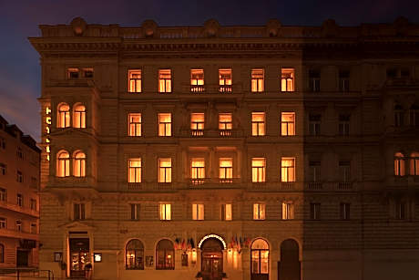 Boutique Hotel Seven Days