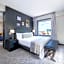 The Sam Houston, Curio Collection By Hilton