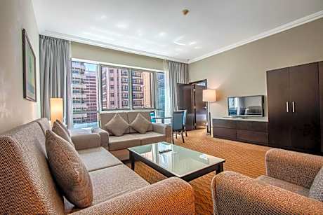 Al Manzel Hotel Apartments