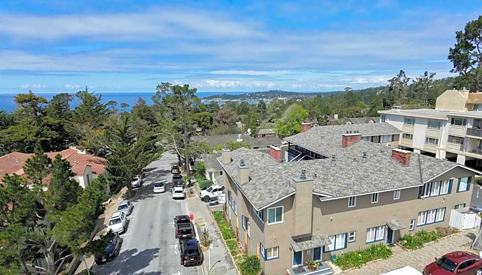Carmel Wayfarer Inn