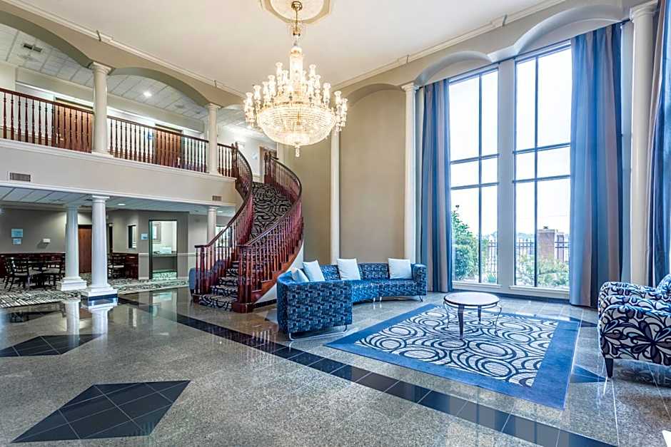 Holiday Inn Express Hotel and Suites Lake Charles By IHG