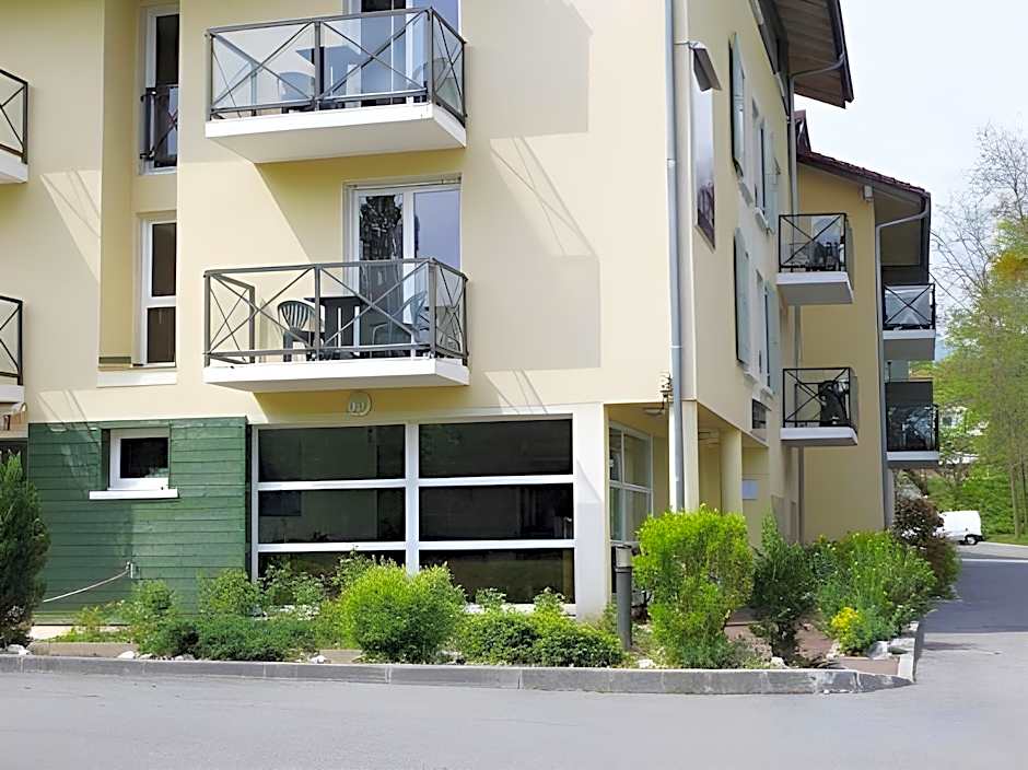 Zenitude Hotel-Residences L'Oree du Parc