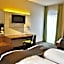 RiKu HOTEL Weißenhorn