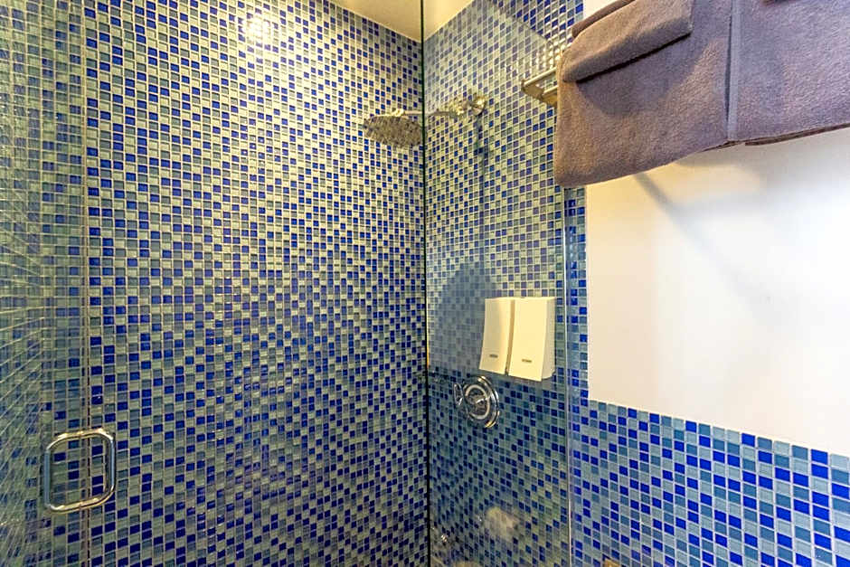 JG Sohotel