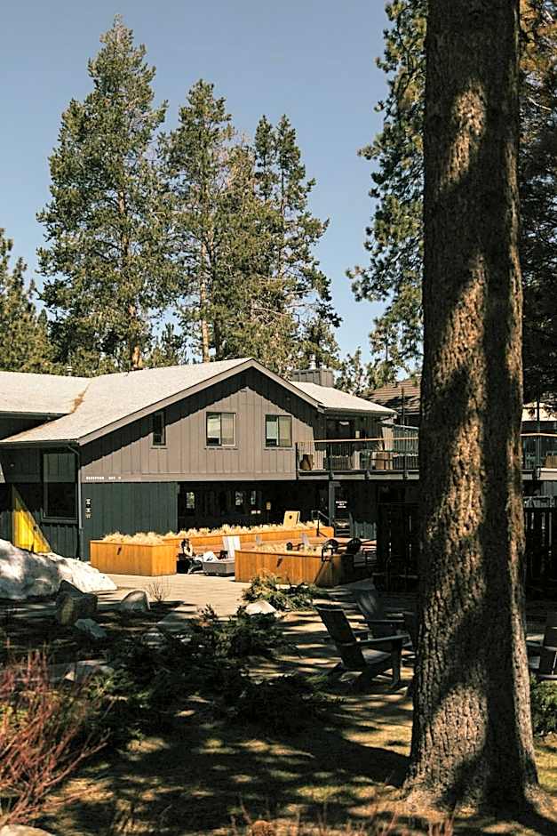 The Coachman Hotel