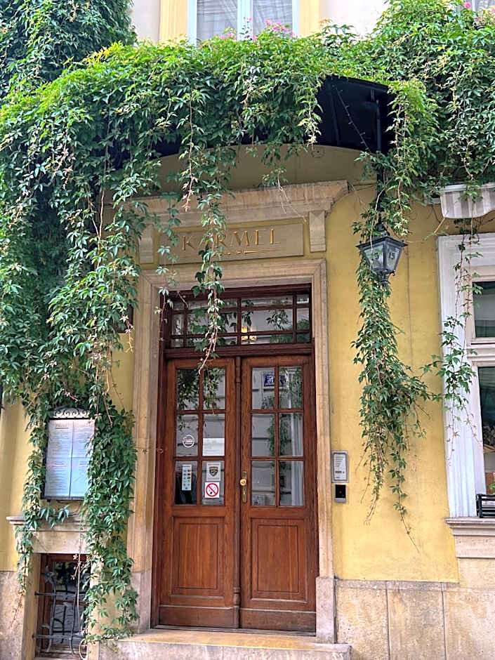 Aparthotel Karmel