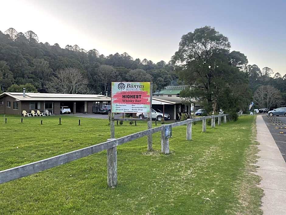 Bunya Mountains Tavern