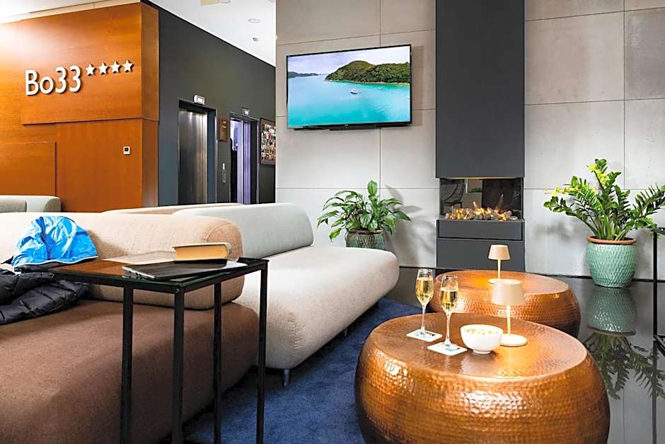 Bo33 Hotel Family & Suites