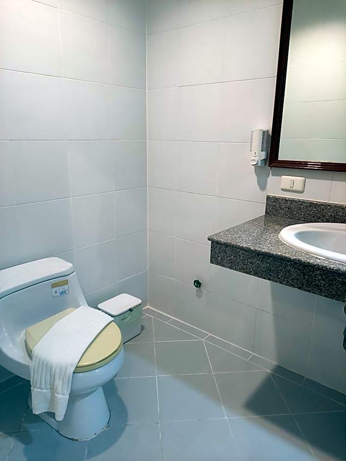 Baan Thara Guesthouse