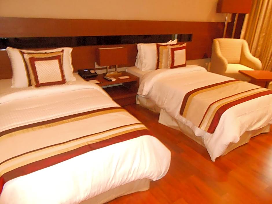 Park Ascent Hotel