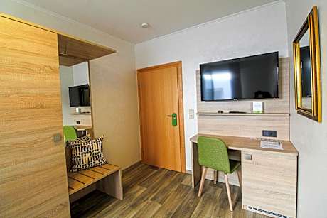 Single Room with Bathroom