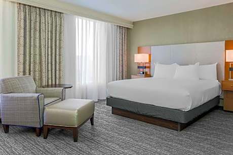 DoubleTree By Hilton Hotel Atlanta Airport