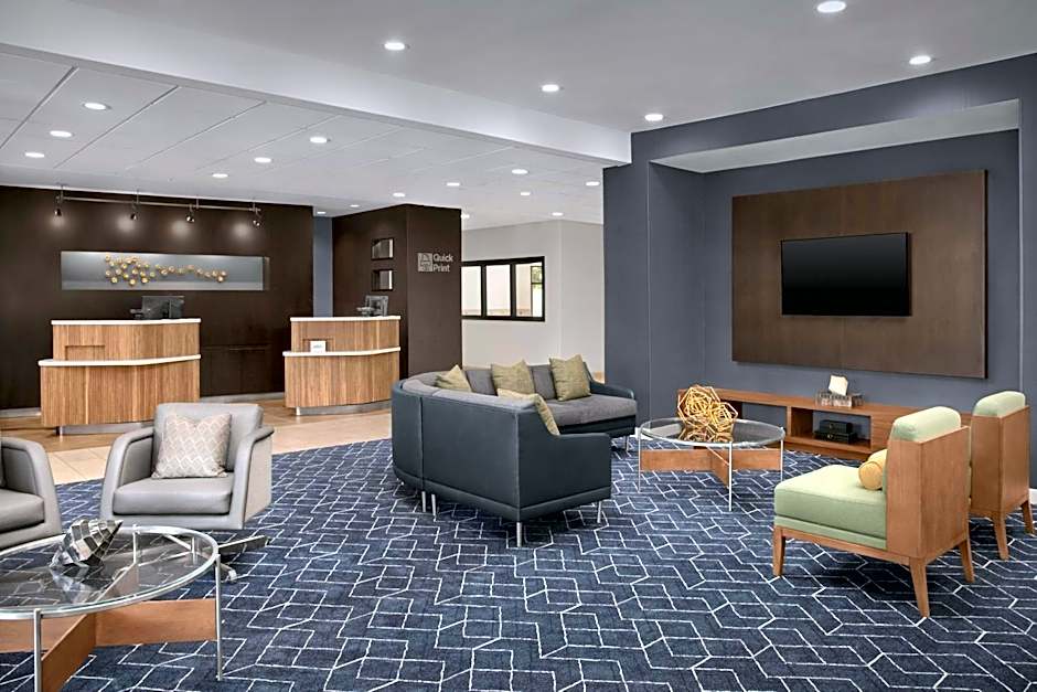 Courtyard by Marriott Bloomington