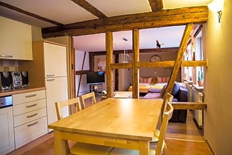 Triple Room with Bathroom