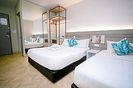 Triple Room with View