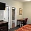 American Inn & Suites