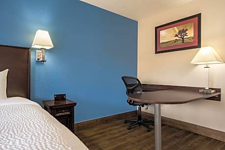 Superior King Room Smoke-Free