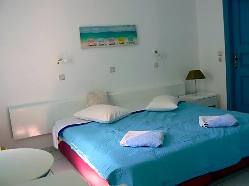 Foto 1 dari 1 — Economy 1 Double Bed or 2 Beds