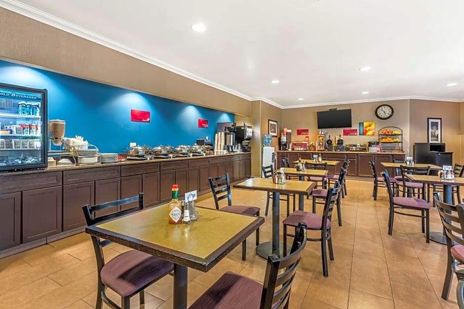 Best Western Plus Wine Country Inn & Suites