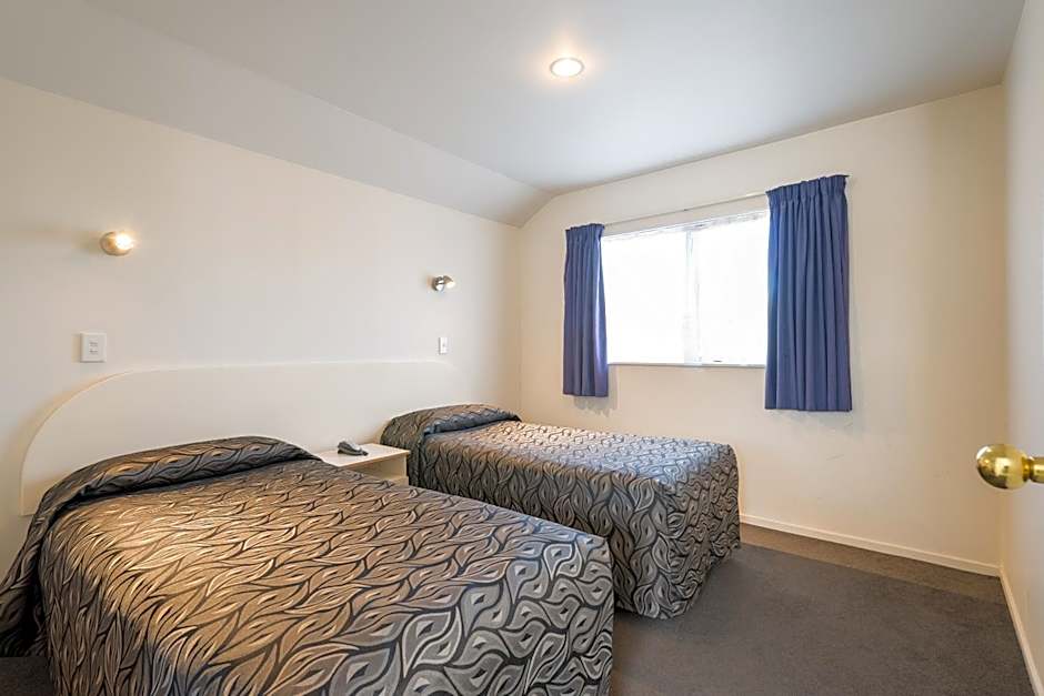 Annabelle Court Motel