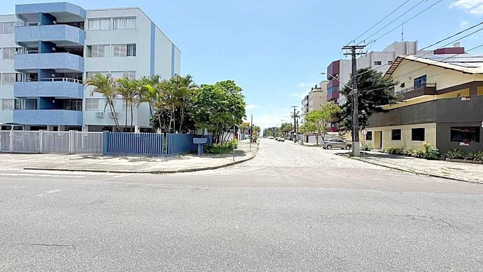 Fragata Beach House - A duas quadras do Mar