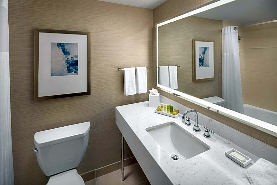 Hilton Boston Logan Airport