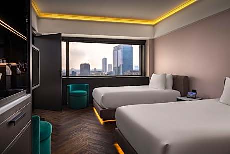 FAM Room, Family room