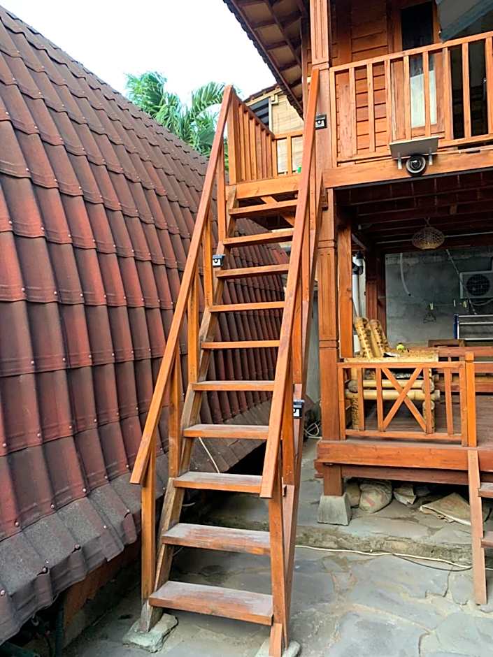 Gili Davidoff Bungalow