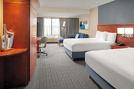 Executive, Larger Guest room, 2 Queen