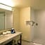 Courtyard by Marriott Queretaro